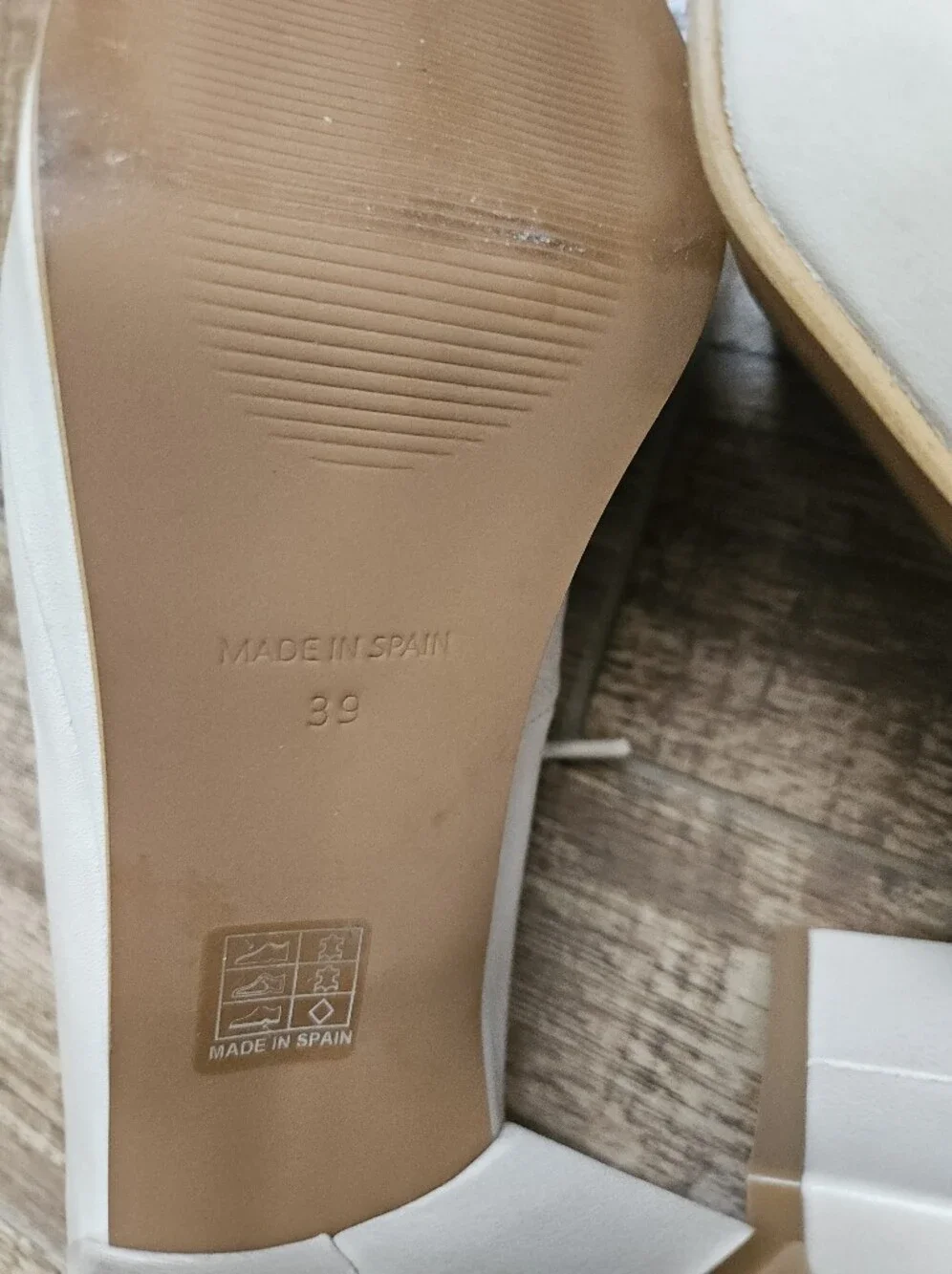 Intentionally Blank serif clouds ballet platform heels, 39